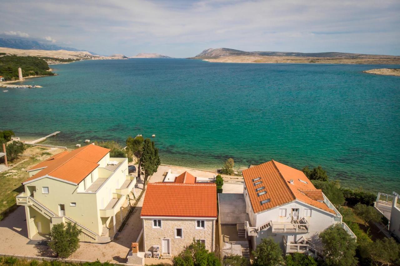 Villafux Zrce Novalja - Direkt Am Strand Caska Bagian luar foto